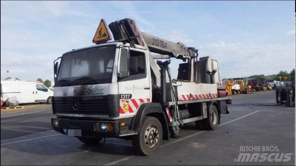 Mercedes-Benz LK/LN2 Εναέριες πλατφόρμες τοποθετημένες σε φορτηγό