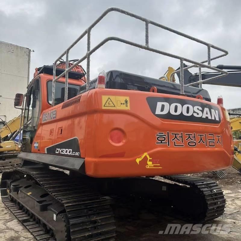 Doosan 300-9c Εκσκαφείς με ερπύστριες