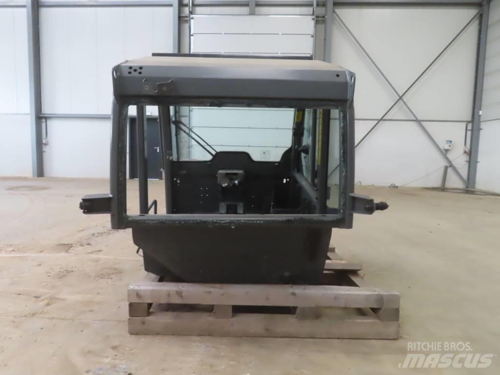 Kramer 353-354 Καμπίνες και εσωτερικό