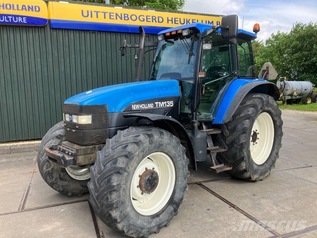 New Holland TM 135 Τρακτέρ
