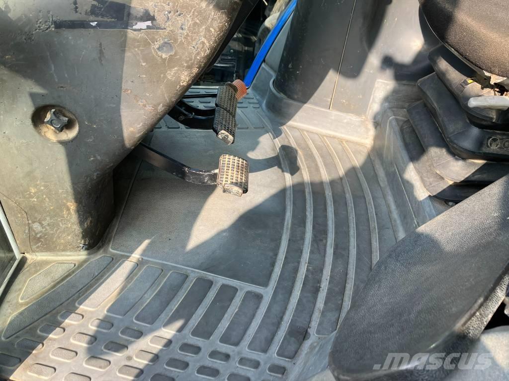 New Holland TM 135 Τρακτέρ