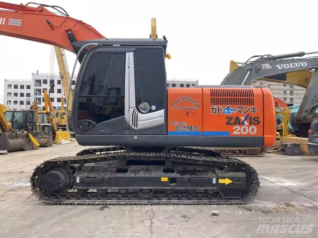 Hitachi ZX 200 Εκσκαφείς με ερπύστριες