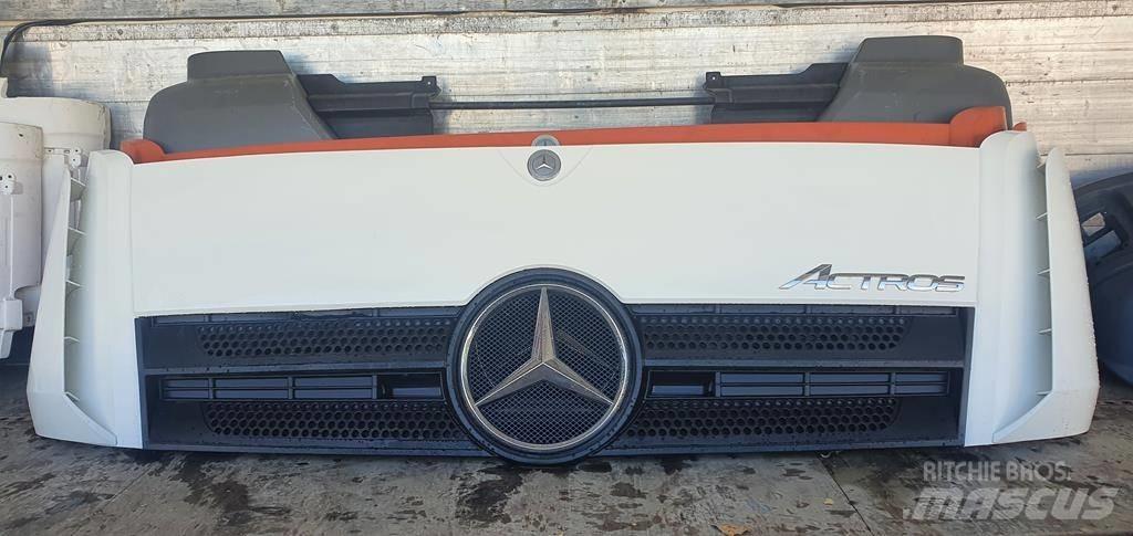 Mercedes-Benz Actros Καμπίνες και εσωτερικό