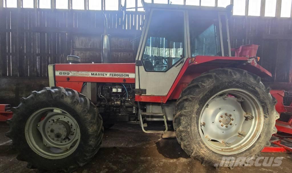 Massey Ferguson 699 Τρακτέρ