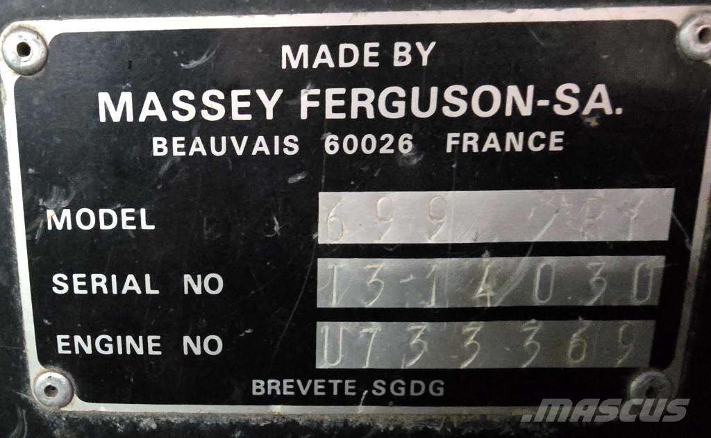 Massey Ferguson 699 Τρακτέρ