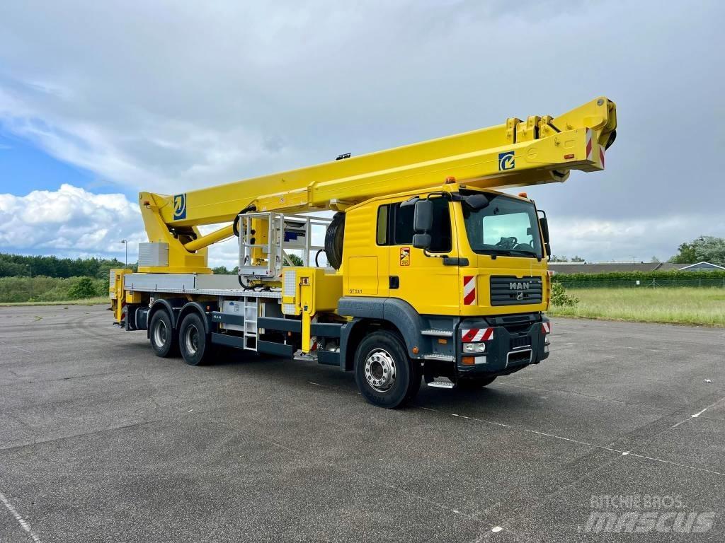 Palfinger WT 530 Εναέριες πλατφόρμες τοποθετημένες σε φορτηγό