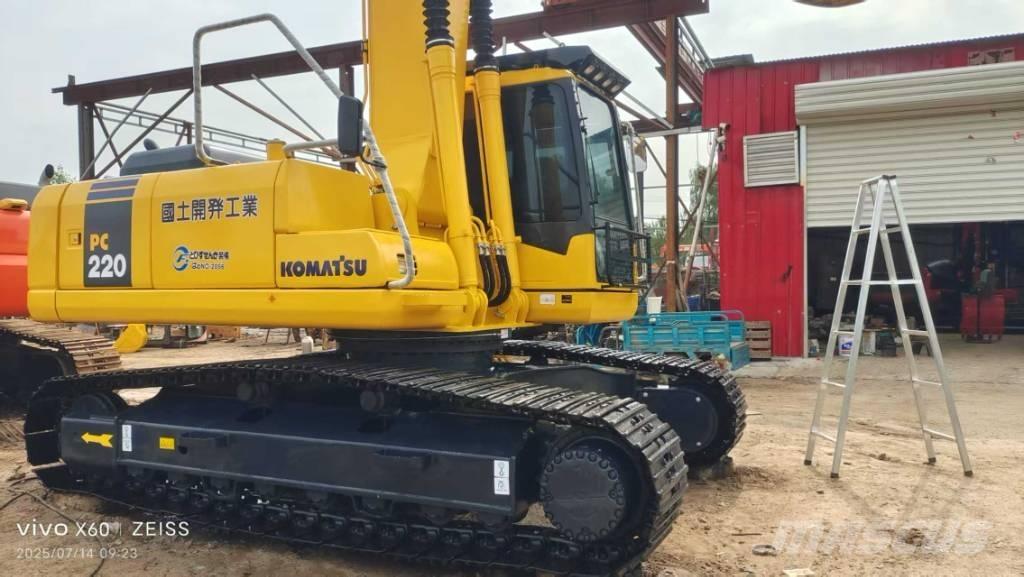 Komatsu 220 Εκσκαφείς με ερπύστριες