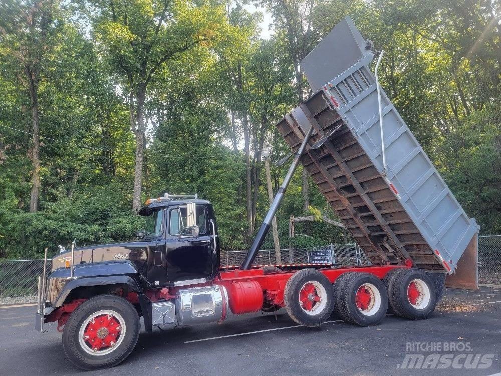Mack RD688S Φορτηγά Ανατροπή