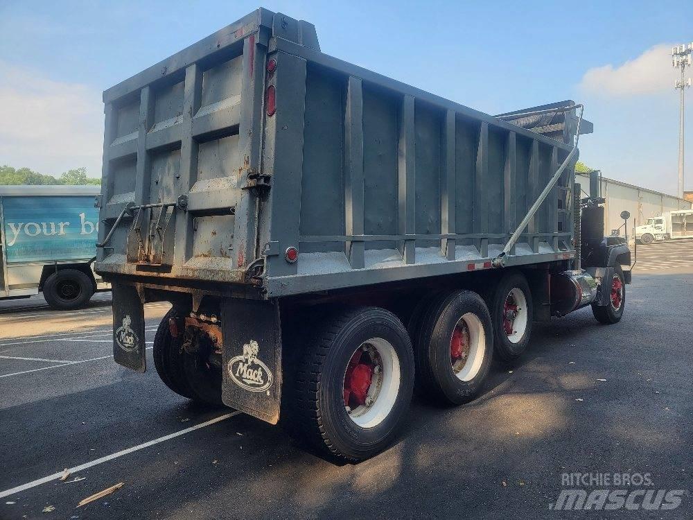 Mack RD688S Φορτηγά Ανατροπή