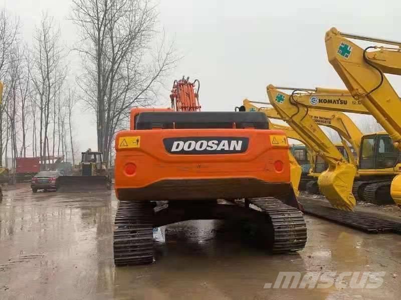Doosan DX300LC Εκσκαφείς με ερπύστριες