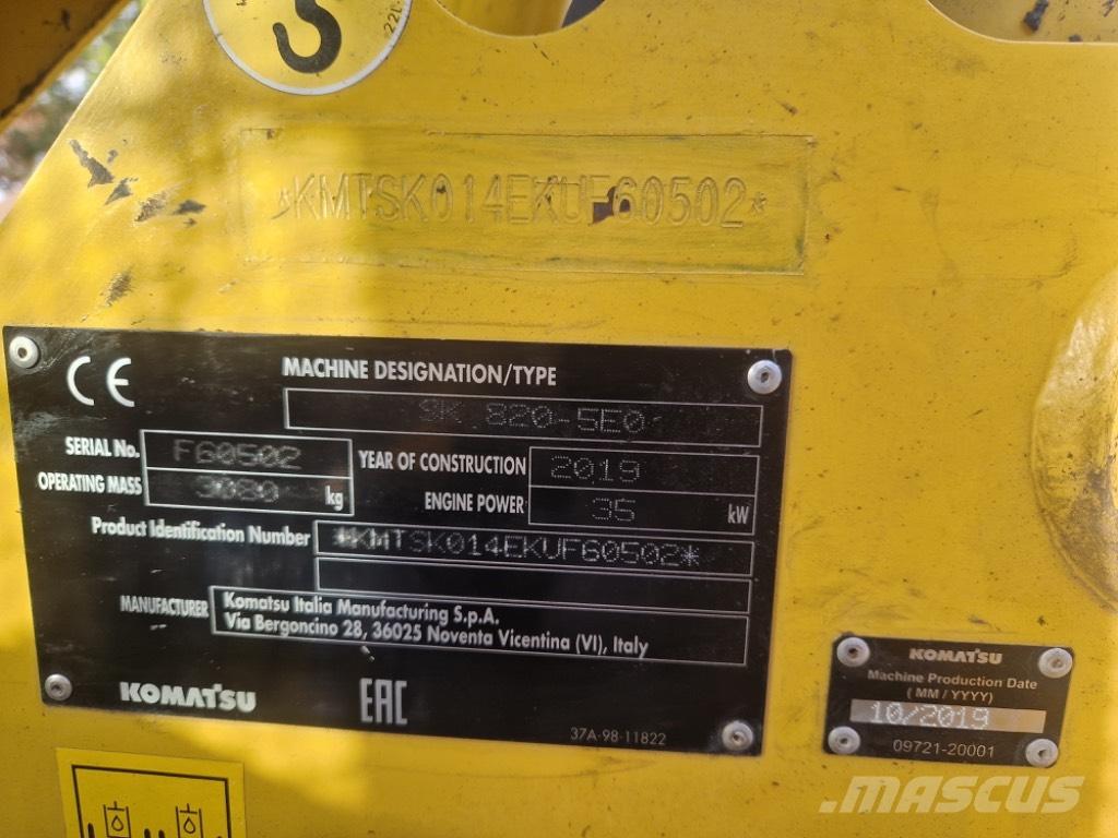 Komatsu SK 820-5 Φορτωτάκια