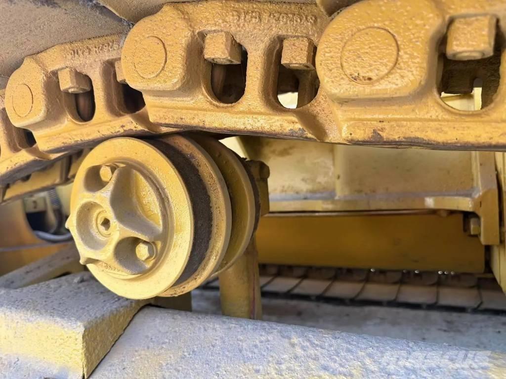 CAT D5C Μπουλντόζες με ερπύστριες