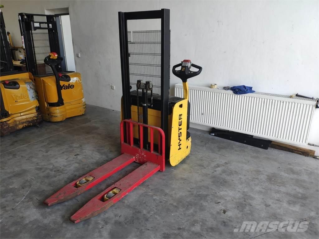 Hyster S1.0E Παλετοφόρα πεζού χειριστή με ιστό