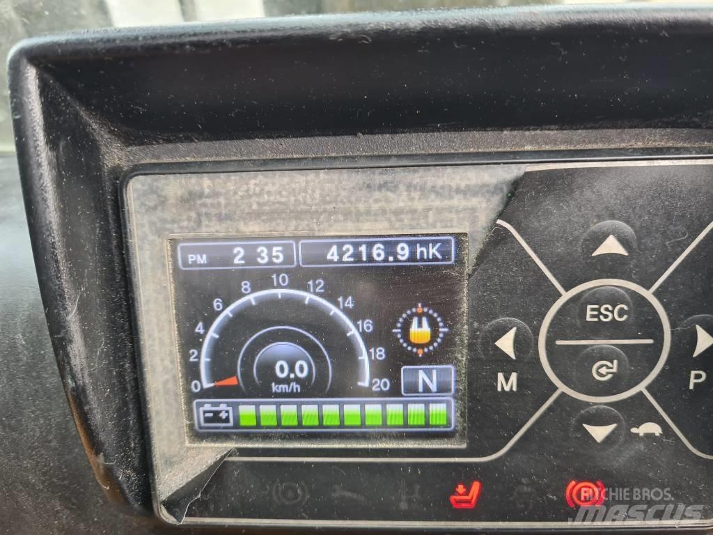 Hyundai 16 B-9 Ηλεκτρικά περονοφόρα ανυψωτικά κλαρκ