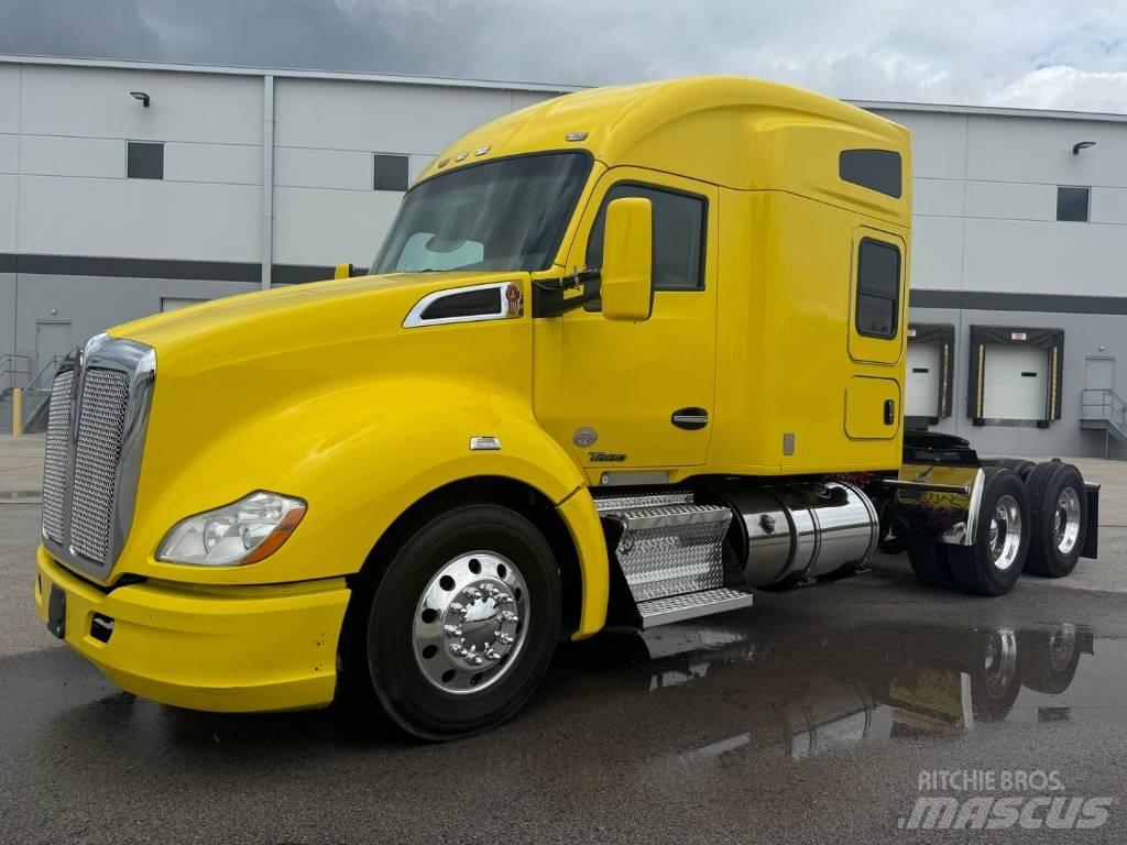 Kenworth T 680 Τράκτορες