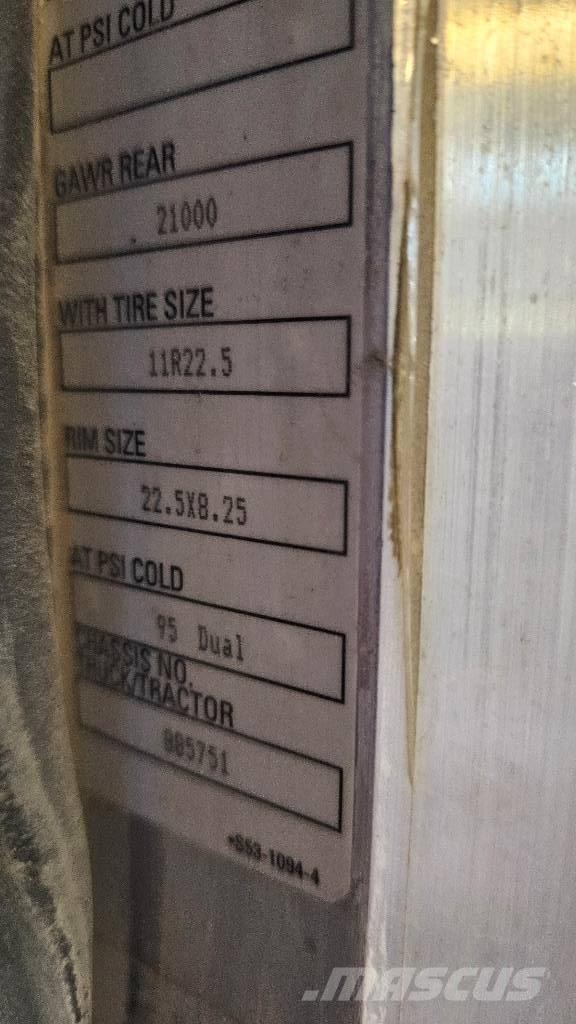 Peterbilt PB335 Βυτιοφόρα φορτηγά