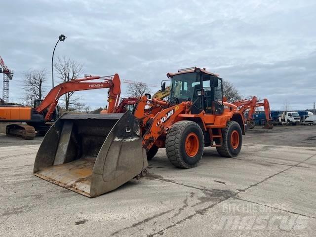 Doosan DL 200 Φορτωτές με λάστιχα (Τροχοφόροι)