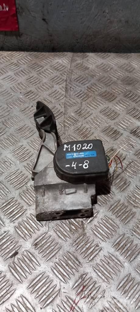 MAN TGA   81259706094 Καμπίνες και εσωτερικό