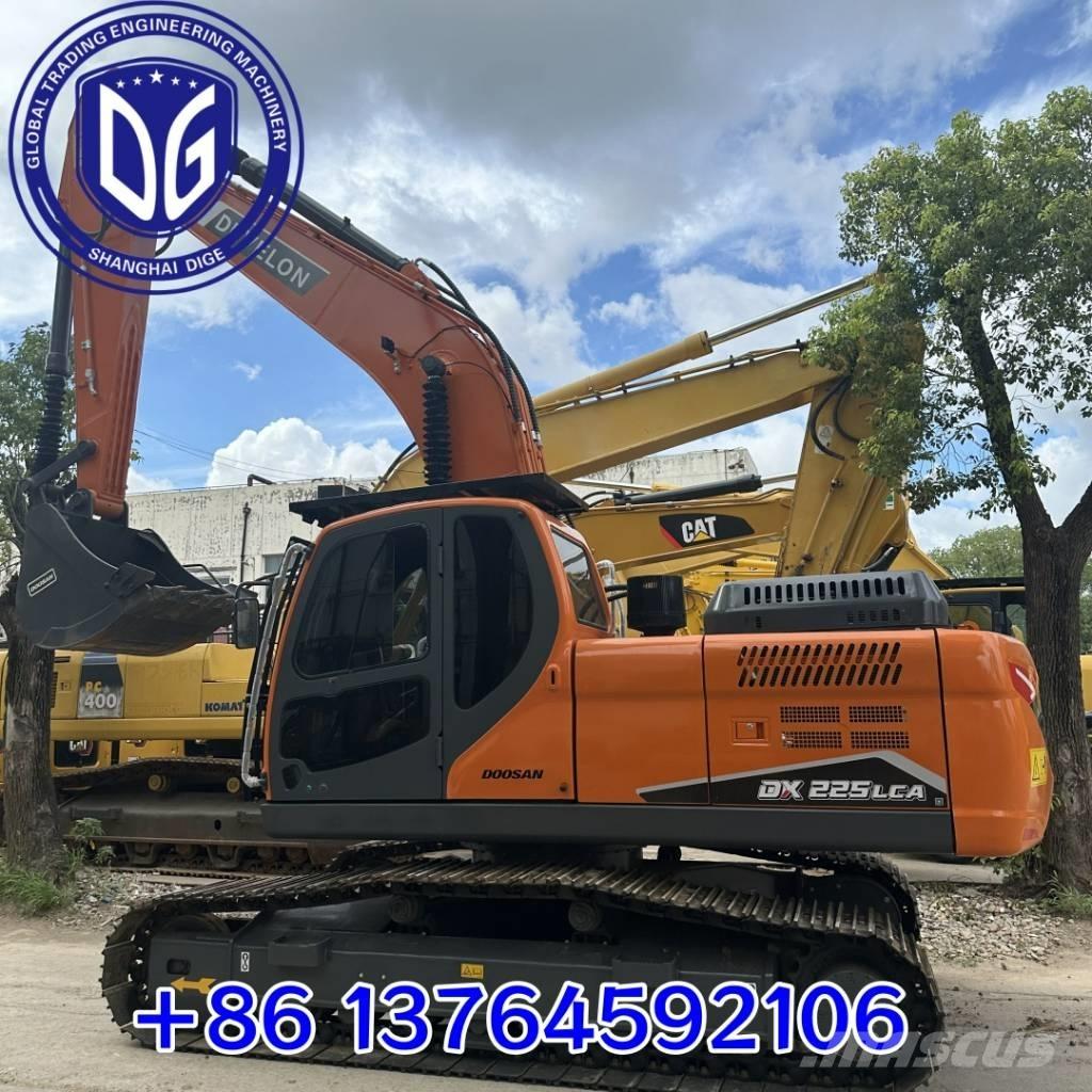 Doosan DX 225 LCA Εκσκαφείς με ερπύστριες