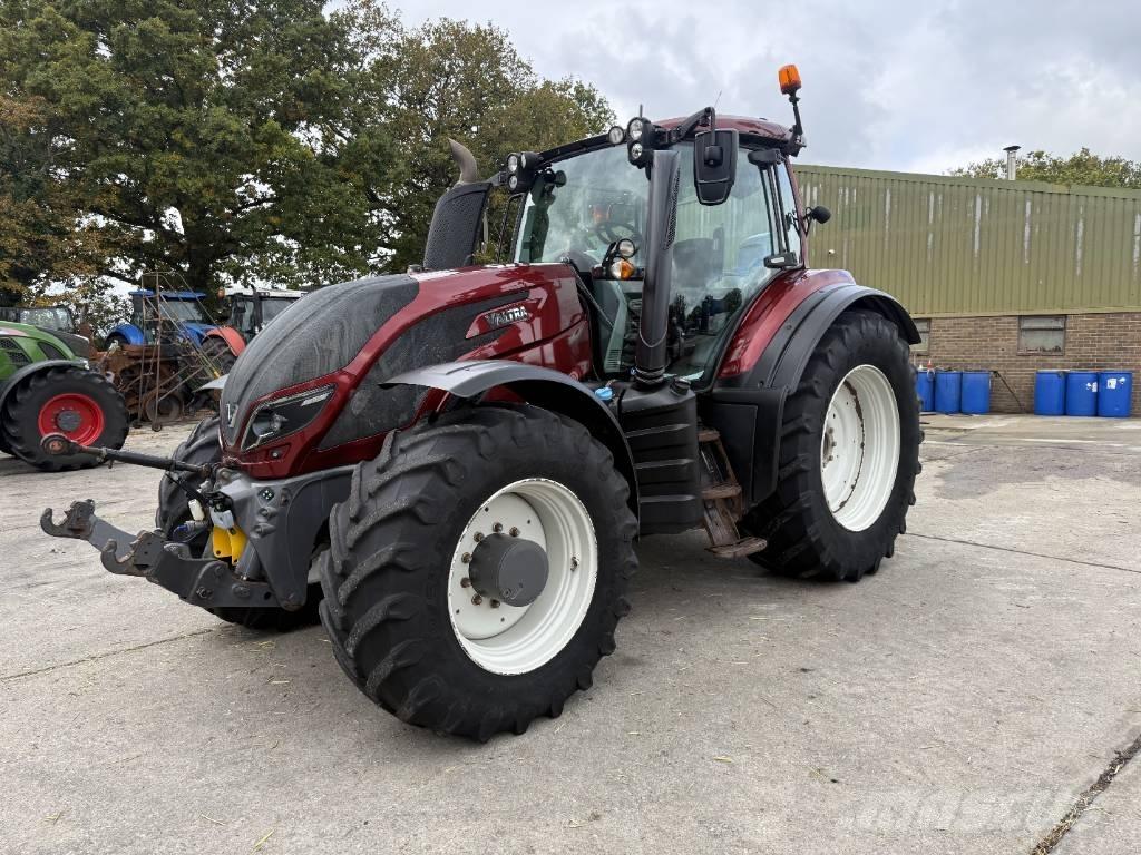 Valtra T174 Versu Τρακτέρ