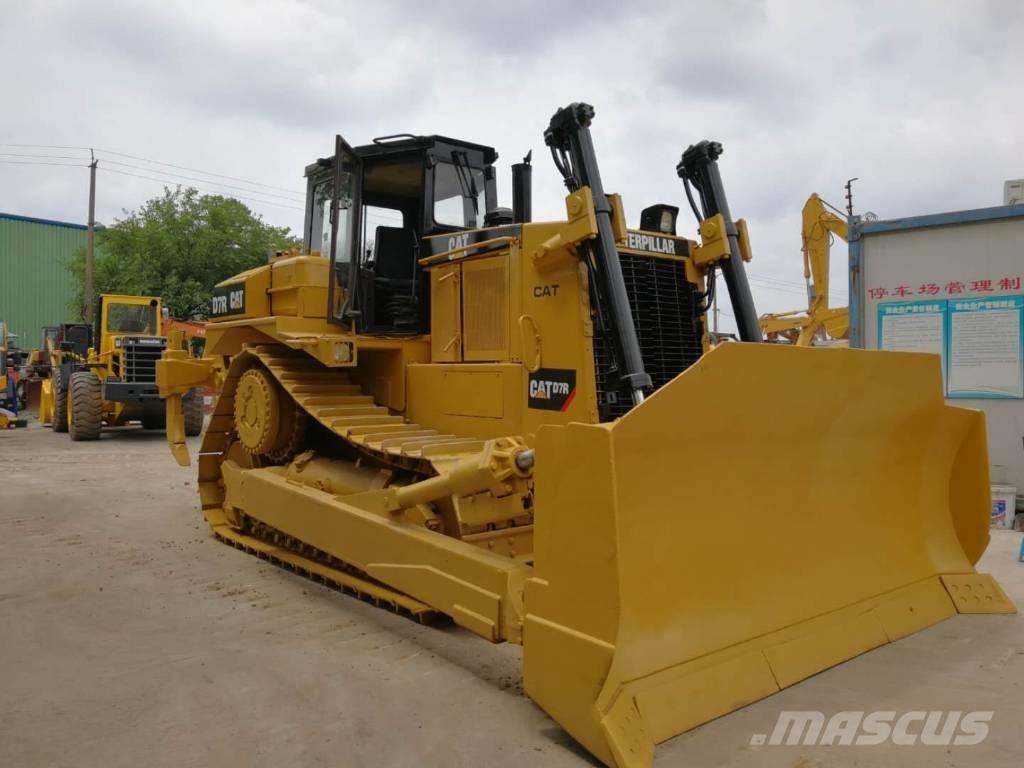 CAT D 7 R Μπουλντόζες με ερπύστριες