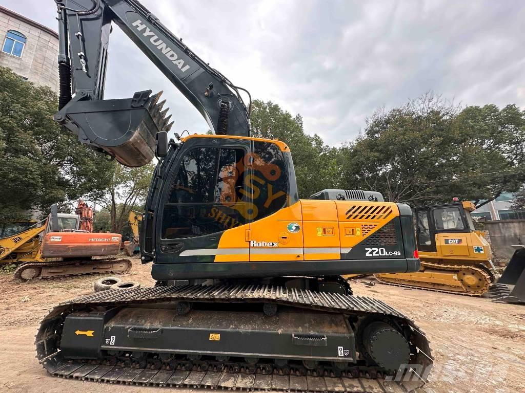 Hyundai Robex 220-9S Εκσκαφείς με ερπύστριες