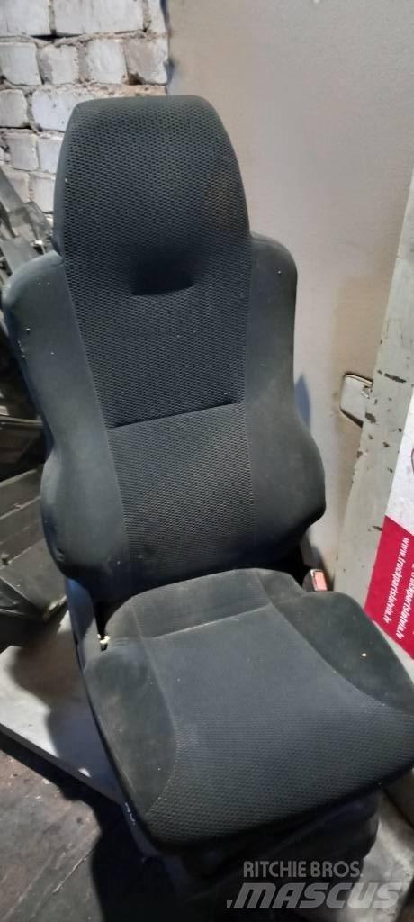 MAN TGX.    81623076414 Καμπίνες και εσωτερικό
