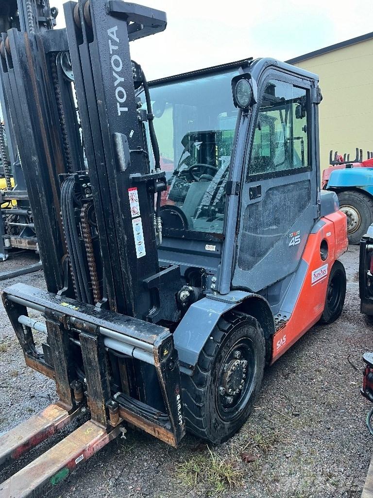 Toyota 40-8FD40N Πετρελαιοκίνητα Κλαρκ