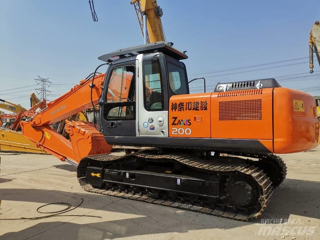 Hitachi ZX 200 Εκσκαφείς με ερπύστριες