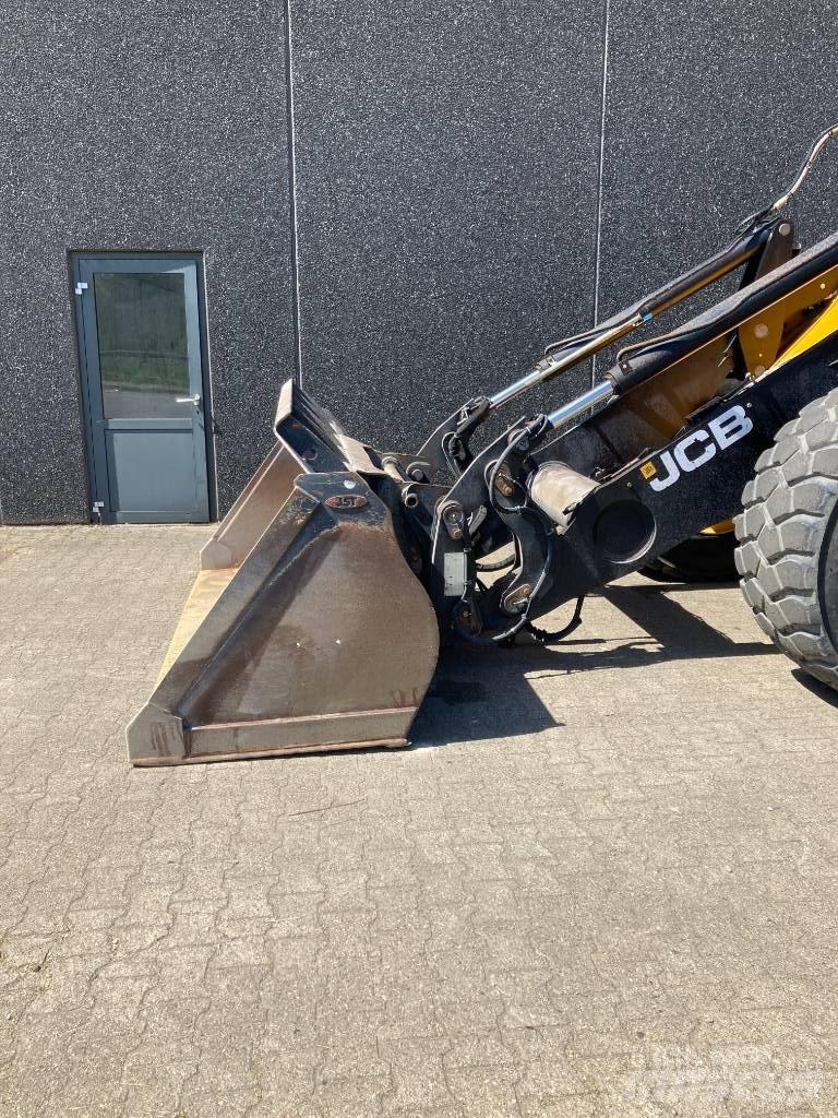 JCB 437 HT HL Φορτωτές με λάστιχα (Τροχοφόροι)