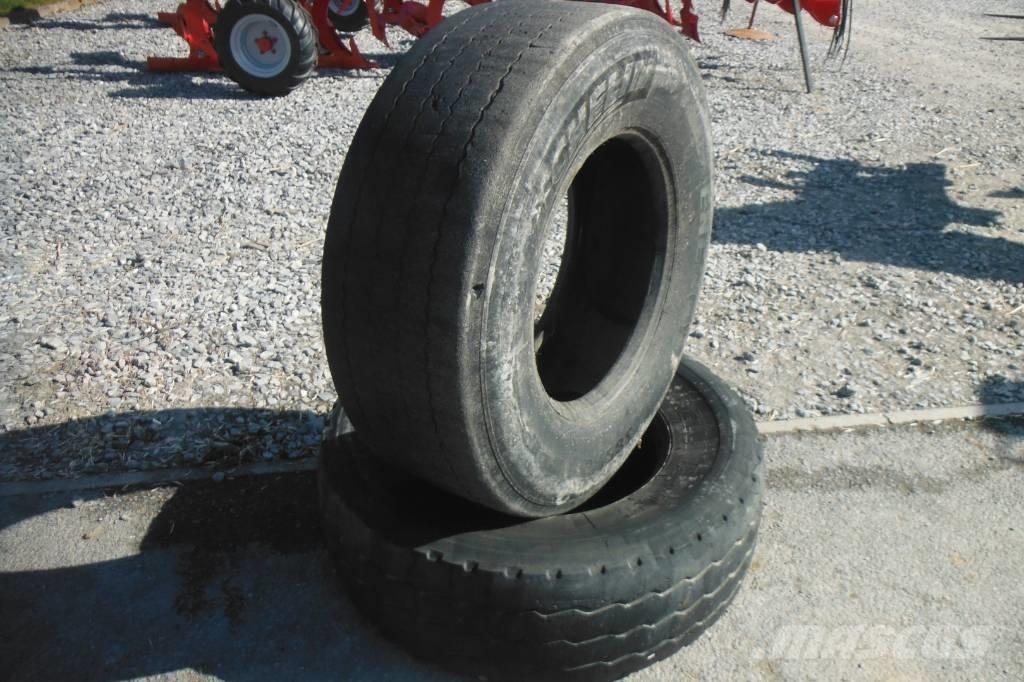Michelin 385/65R22.5 Ελαστικά και ζάντες