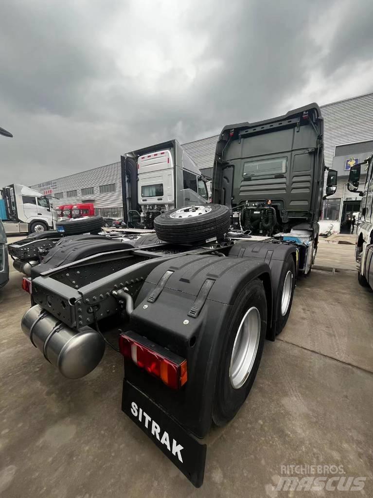 Sinotruk C9H Τράκτορες