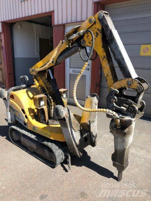 Brokk 90 Εκσκαφείς κατεδαφίσεων