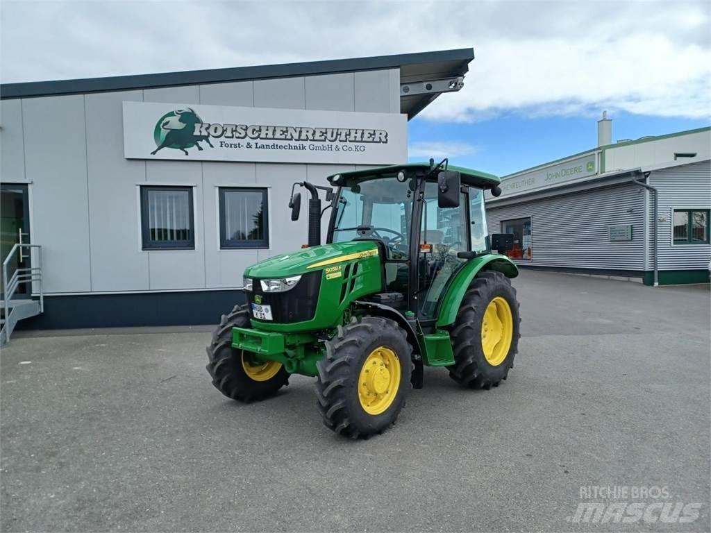 John Deere 5058E Τρακτέρ