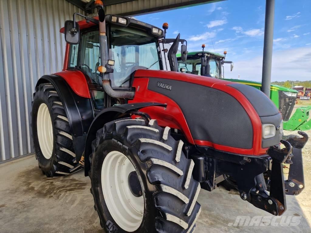 Valtra T 180 Τρακτέρ