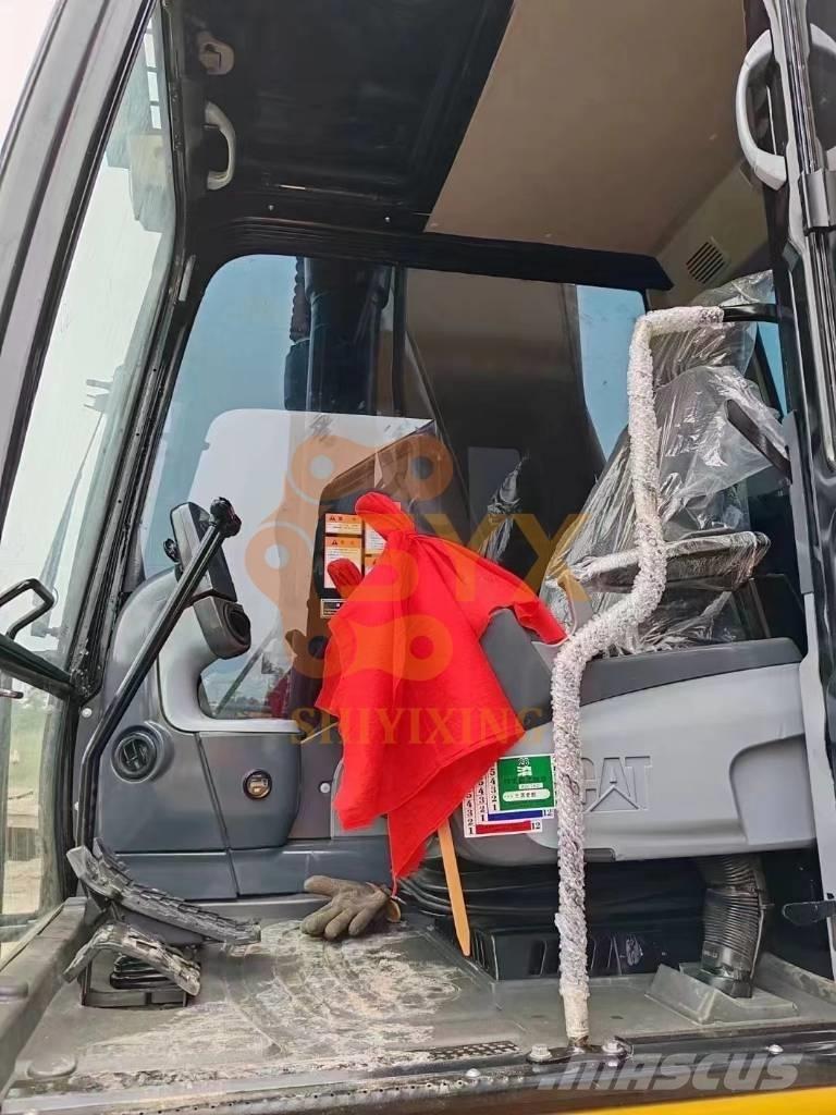 CAT 330D Εκσκαφείς με ερπύστριες