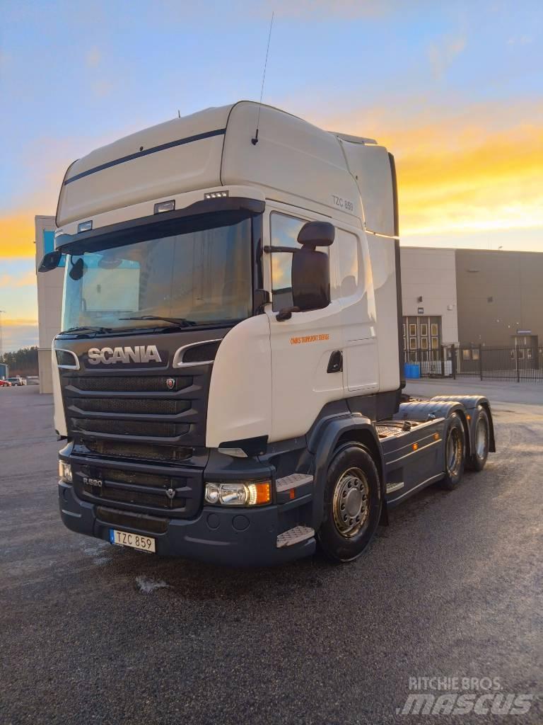 Scania R 520 LA Τράκτορες