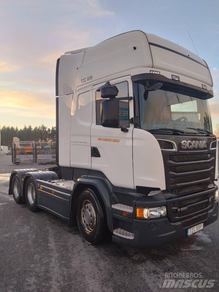 Scania R 520 LA Τράκτορες