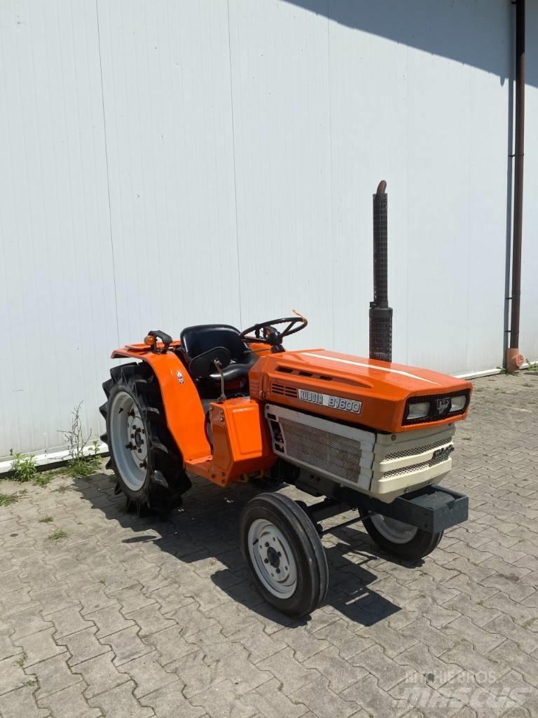 Kubota B 1600 Τρακτέρ μικρών διαστάσεων