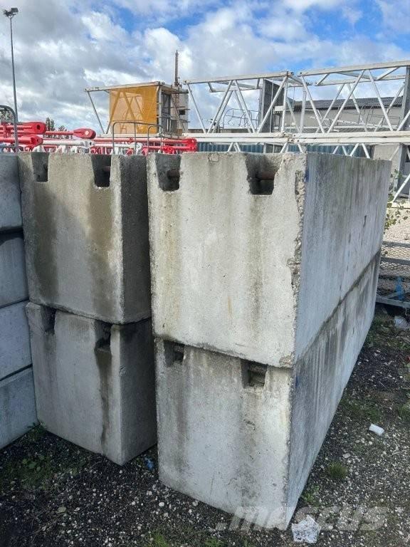 Potain MR 225 Πυργογερανοί