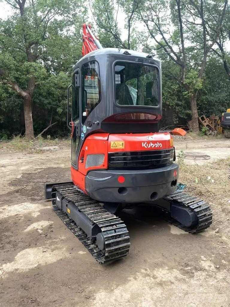Kubota U35 Εκσκαφάκι (διαβολάκι) < 7t