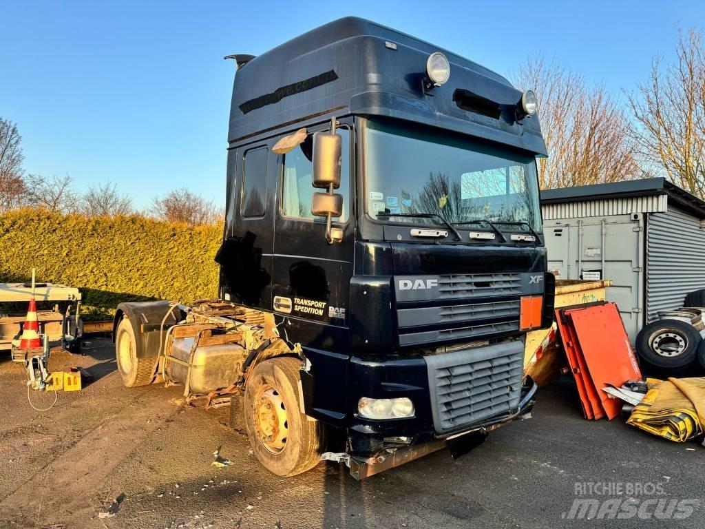 DAF XF 95.430 Τράκτορες