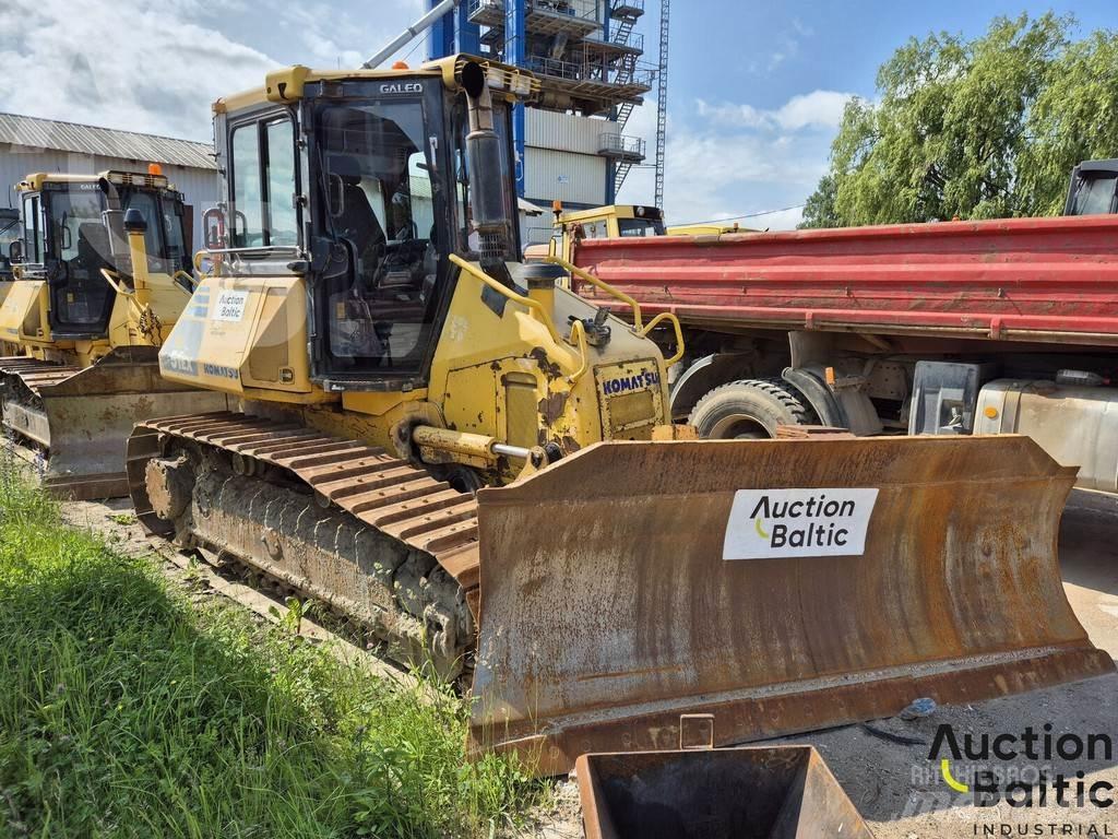 Komatsu D51 Μπουλντόζες με ερπύστριες