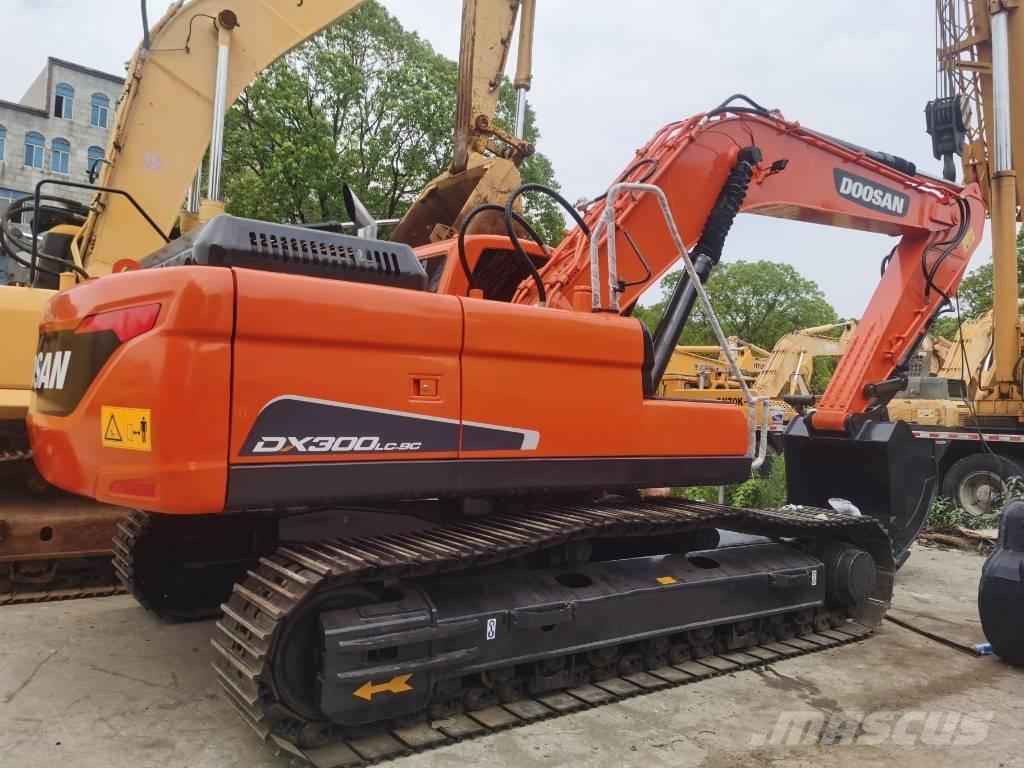 Doosan DX 300 LC Εκσκαφείς με ερπύστριες