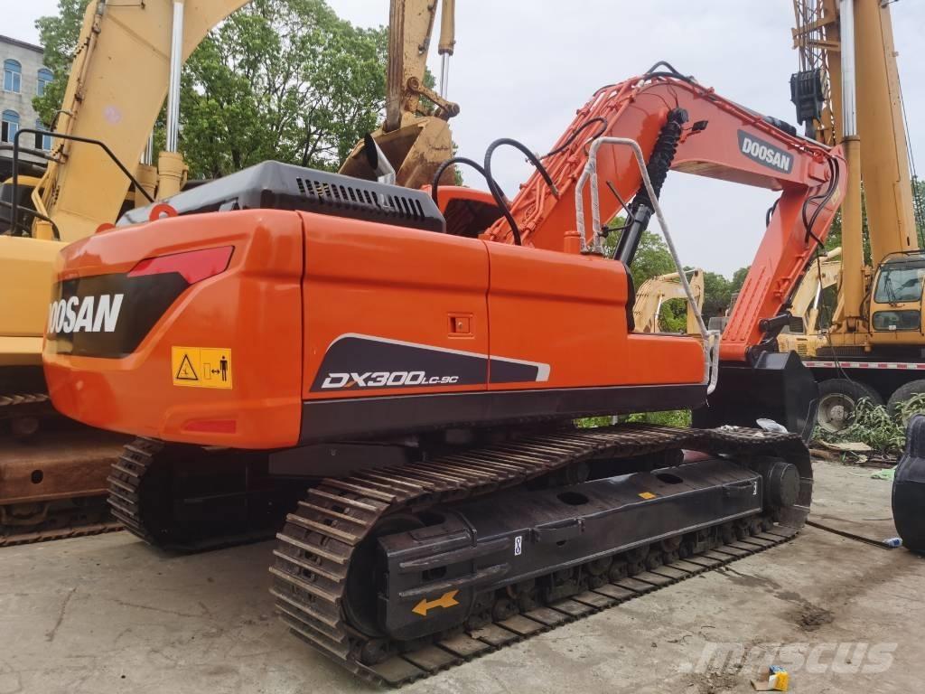 Doosan DX 300 LC Εκσκαφείς με ερπύστριες