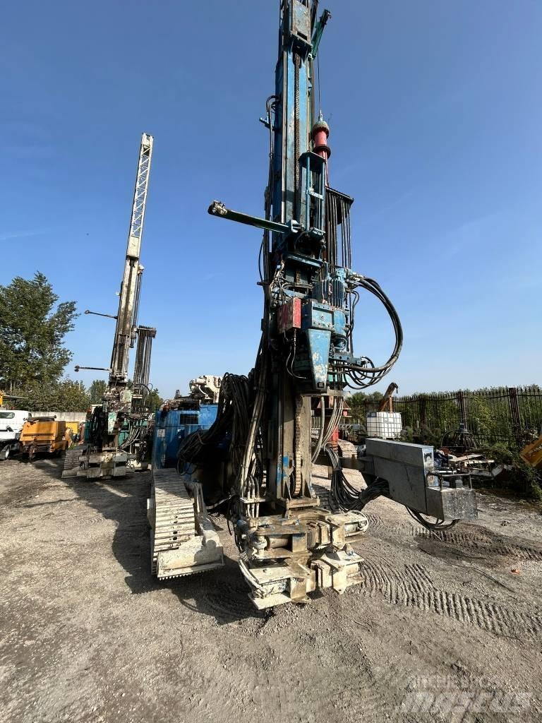 Casagrande C6 Μηχανήματα διάτρησης οριζόντιας-κάθετης