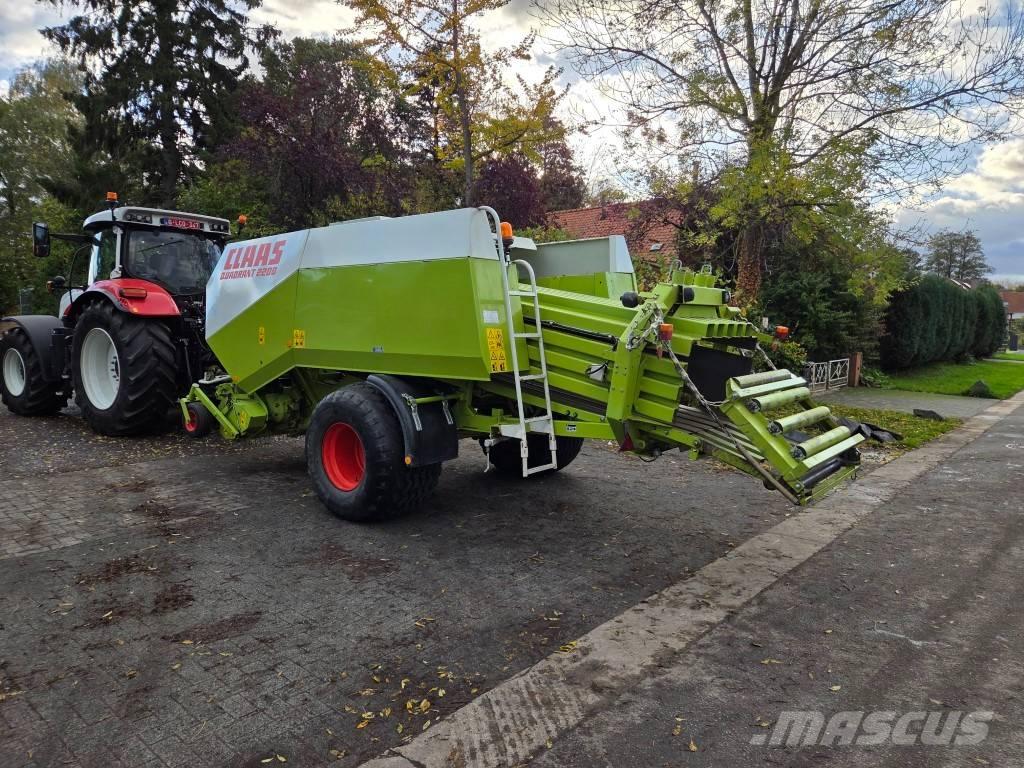 CLAAS Quandrant 2200 Πρέσες τετράγωνων δεμάτων