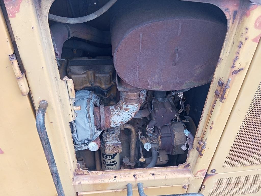 CAT 24 M Γκρέιντερς