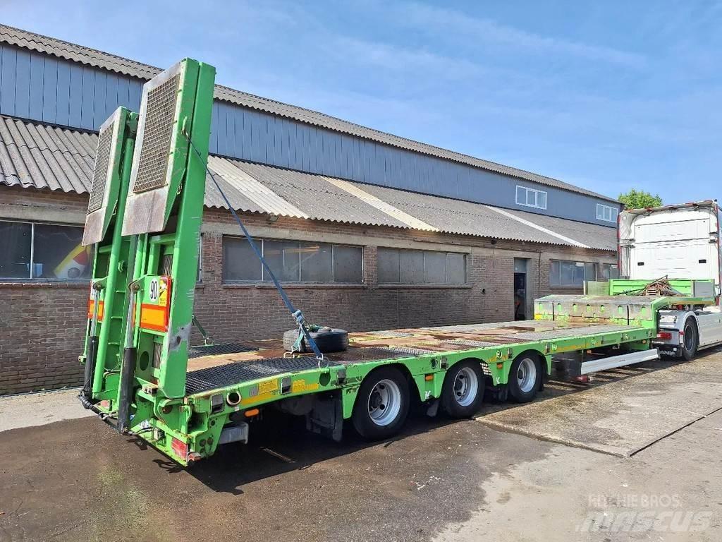 Kässbohrer LOWBED Ημιρυμούλκες με χαμηλό δάπεδο