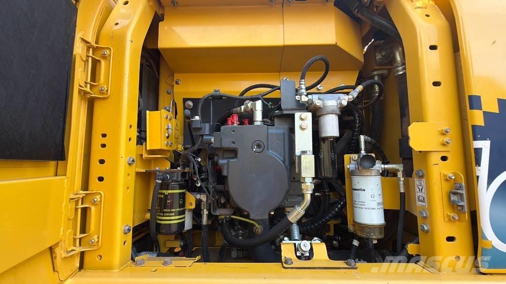 Komatsu HB 215 LC-3 Εκσκαφείς με ερπύστριες